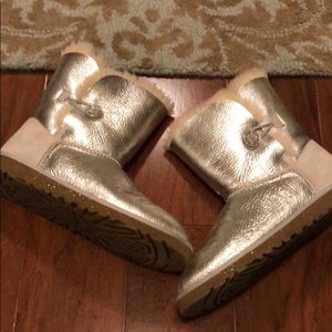 SOLD.   Silver leather Ugg boots.